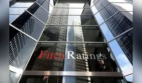 Fitch Ratings: malestar político y social limitan la recuperación económica peruana