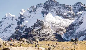 Una revista verdaderamente contemporánea: Ojo dorado