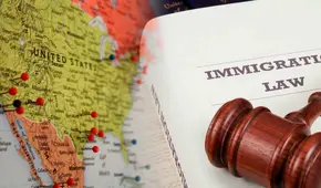 ¿Qué ciudad en Estados Unidos se declaró "antiinmigrante" y por qué?