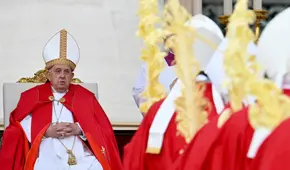 El papa Francisco sorprende al no leer la homilía en la misa del Domingo de Ramos