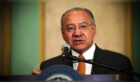 Condenan a Manuel Rocha, exembajador de Estados Unidos en Bolivia, a 15 años de prisión por espiar para Cuba