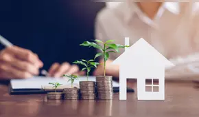 Si invierto S/ 20 mil soles en préstamos con garantía hipotecaria ¿Cuánto ganaría con una tasa del 25% anual?