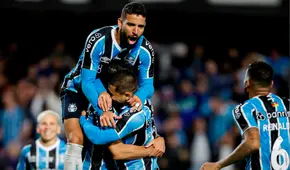 Gremio goleó 4-0 a The Strongest y sueña con la clasificación a octavos de la Copa Libertadores