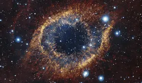 Descubre a Alcioneo, la galaxia más colosal del universo: tiene 160 veces el tamaño de la Vía Láctea