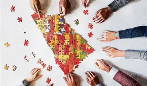 Un equipo para reconstruir el Perú, por Flor Pablo