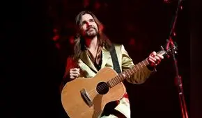 Juanes sorprende al preparar ceviche junto a Rodrigo Fernandini y cantar tema de Chabuca Granda