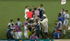 Jugadores de Argentina y Francia se pelearon en el campo tras final del partido por los Juegos Olímpicos 2024