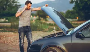 ¿Cómo arrancar un vehículo automático si se queda sin batería? Sigue estos pasos