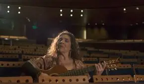 Lourdes Carhuas: Presenta disco en concierto gratuito en el Gran Teatro Nacional