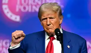 Donald Trump intenta apagar el incendio: “Nadie ama más a los puertorriqueños que yo”