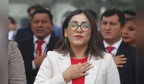 Denuncian que Kelly Portalatino contrató a la hija de su nana en su despacho en el Congreso