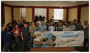 Pescadores en contra de la SNP que pretende entrar en la Reserva de Paracas