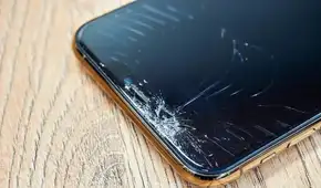 No uses tu celular con la pantalla rota: estos son todos los peligros a los que te expones