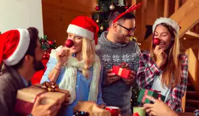 50 frases divertidas y cortas para sorprender tu amigo secreto o invisible en el intercambio de regalos 50 frases divertidas y cortas para sorprender tu amigo secreto o invisible en el intercambio de regalos