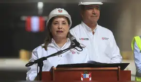 La Sra. D, por Rafael Belaúnde Llosa La Sra. D, por Rafael Belaúnde Llosa
