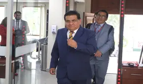 Juan Burgos: Se habría intercambiado favores sexuales por votos en el Congreso