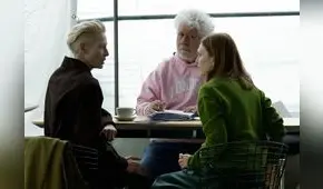 Pedro Almodóvar dice mucho en “La habitación de al lado”