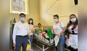 Llevando sonrisas: CHINA RAILWAY N° 10 ENGINEERING GROUP CO., LTD SUCURSAL DEL PERÚ comparte la magia de la Navidad con los niños del Hospital del Niño