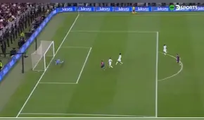 Raphinha anota golazo de cabeza y pone el 3-1 de Barcelona ante Real Madrid