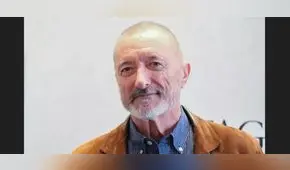 Cuando Arturo Pérez-Reverte recomienda