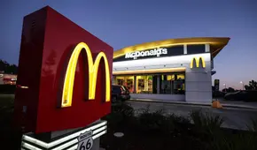 McDonald's modifica su programa de becas para latinos en Estados Unidos tras enfrentar demanda legal