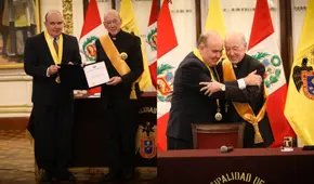 Juan Luis Cipriani: ciudadanos exigen a Rafael López Aliaga retirar la condecoración del exarzobispo de Lima