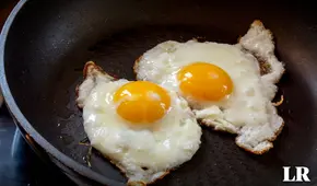¡Olvídate de los huevos pegados a la sartén! Este método infalible te ayudará a freírlos sin problema