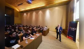 Caja Arequipa refuerza el liderazgo de su equipo gerencial con formación especializada