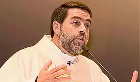 La caída del cura Baertl, por Pedro Salinas