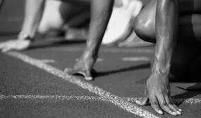 Estudiante 17 años pierde la vida tras violento ataque de compañero en plena competencia de atletismo en Texas