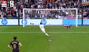 ¡Vinícius volvió a fallar un penal! El brasileño perdió la chance de poner el 1-0 del Real Madrid ante Valencia