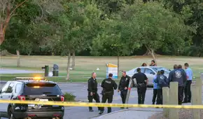 Tiroteo en el sur de Los Ángeles deja 1 muerto y 4 heridos mientras autor del hecho está prófugo. Tiroteo en el sur de Los Ángeles deja 1 muerto y 4 heridos mientras autor del hecho está prófugo.