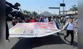 Con contundente marcha, transportistas demandan al Gobierno y Congreso detener la ola de asesinatos