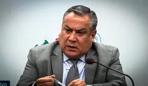 Gustavo Adrianzén se incomoda con periodista que le preguntó por Otárola: "No te voy a responder, cambia de pregunta"
