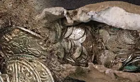 Arqueólogos descubren un tesoro de monedas del siglo XI durante obras de una planta nuclear en Inglaterra Arqueólogos descubren un tesoro de monedas del siglo XI durante obras de una planta nuclear en Inglaterra