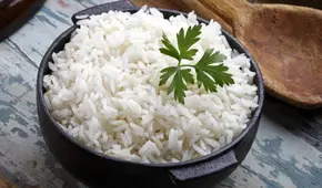Japón enfrenta histórica crisis de arroz ante la mayor subida de precios en décadas: los restaurantes buscan otras opciones