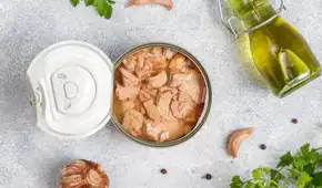 Retiran del mercado populares marcas de atún por riesgo mortal y alertan sobre lotes contaminados en Estados Unidos Retiran del mercado populares marcas de atún por riesgo mortal y alertan sobre lotes contaminados en Estados Unidos