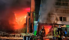 Incendio de gran magnitud consume almacén de productos químicos en San Luis: 5 personas evacuadas por asfixia