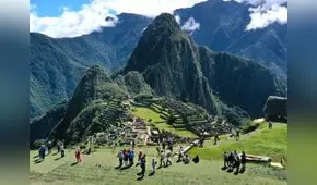 Contraloría alerta que turismo excesivo pone en peligro a Machu Picchu y la Red de Caminos Inca