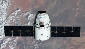 Así es la cápsula Dragon de SpaceX que ha vuelto a la Tierra con experimentos de la Estación Espacial Internacional