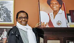 Falleció Lucha Fuentes, histórica exvoleibolista y mundialista peruana, a los 76 años de edad