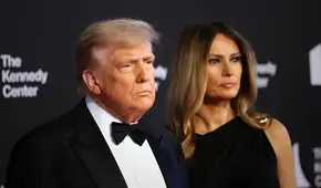 Trump y su esposa Melania son abucheados por los asistentes del musical de Los Miserables en Washington D.C.