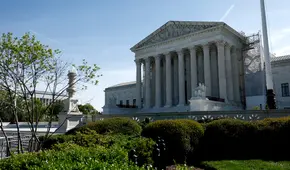 Corte Suprema de EEUU permite a familia de Atlanta demanda contra el FBI tras allanar su casa por error Corte Suprema de EEUU permite a familia de Atlanta demanda contra el FBI tras allanar su casa por error