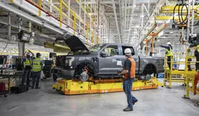 El mineral de tierras raras que China ha dejado de exportar y ha paralizado la producción de una de las automotrices más importantes de América