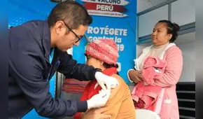 Minsa recomienda vacunarse contra influenza, neumonía y Covid-19 ante bajas temperaturas por el invierno