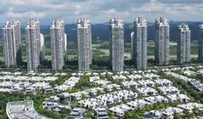 Pareja alquiló un departamento con vista al mar, pero resultó ser una 'ciudad fantasma': "No me importaba el dinero, solo quería irme”