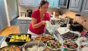 ICE detiene a inmigrante iraní fuera de su casa pese a haber vivido casi 50 años con su esposo en Estados Unidos ICE detiene a inmigrante iraní fuera de su casa pese a haber vivido casi 50 años con su esposo en Estados Unidos