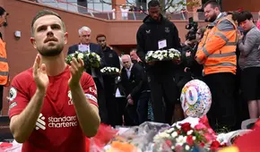 Excapitán del Liverpool rindió homenaje a Diogo Jota en Anfield tras su repentina muerte