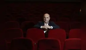 Miguel Molinari: "Los teatros adquieren su prestigio a partir de grandes propuestas de temporada"