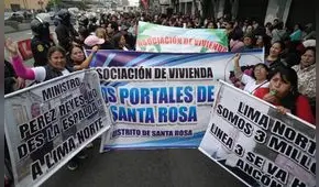 Vecinos de Lima Norte exigen al Congreso que se amplíe la Línea 3 del Metro, de San Juan de Miraflores a Ancón Vecinos de Lima Norte exigen al Congreso que se amplíe la Línea 3 del Metro, de San Juan de Miraflores a Ancón